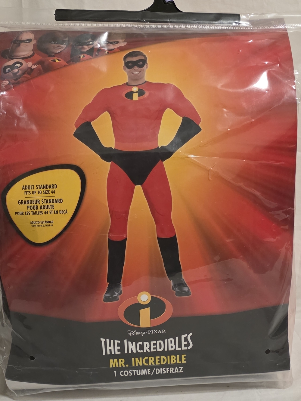 NEW Disney Pixar Mr Incredible Padded Costume Mask Gloves Adult Theater Movie